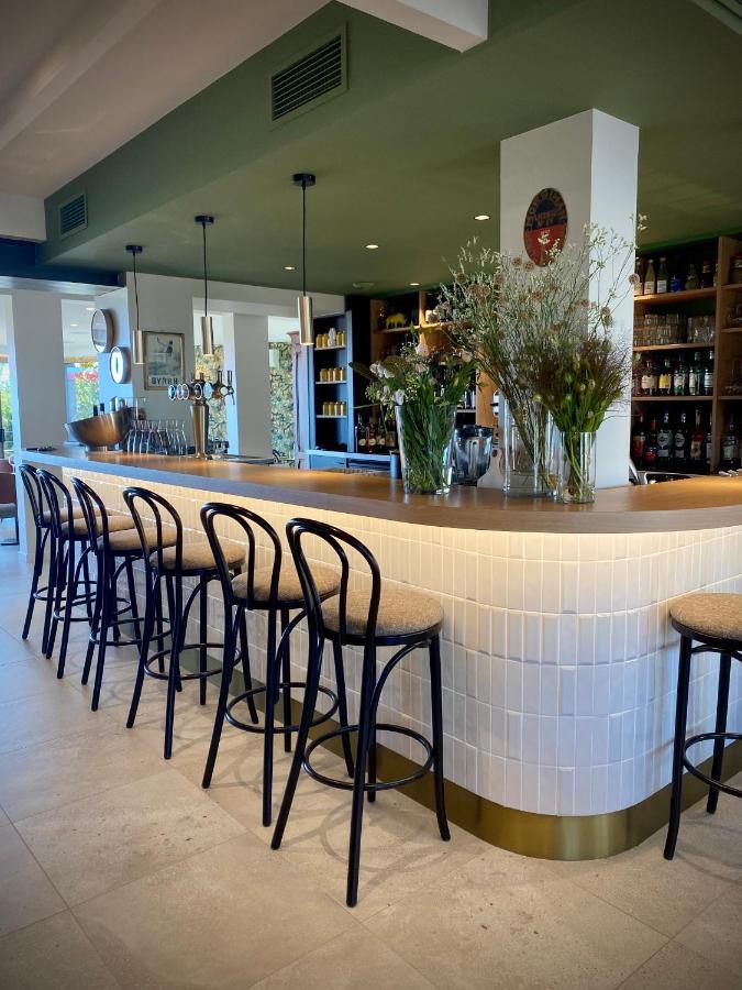 La Bellevue Bistrot Et Chambres D'Hotes Séné Eksteriør bilde