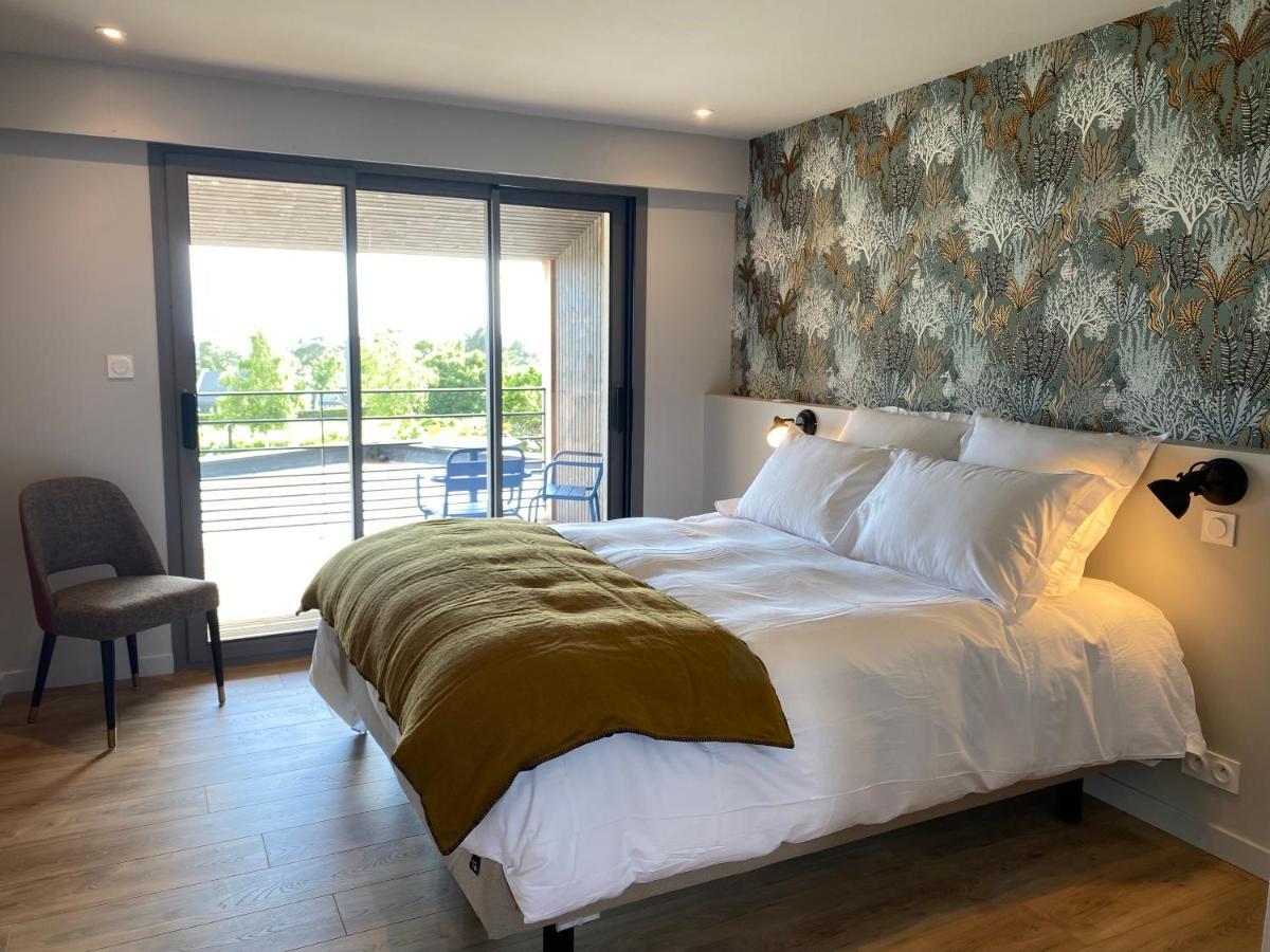 La Bellevue Bistrot Et Chambres D'Hotes Séné Eksteriør bilde